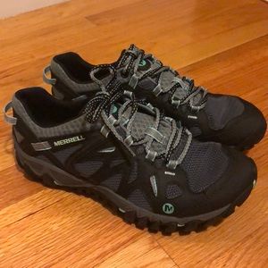 Merrell Sneakers